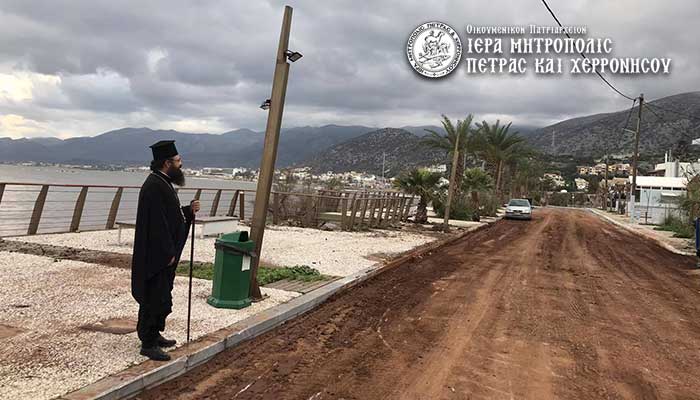 Στις πληγείσες περιοχές από κακοκαιρία ο Μητροπολίτης Πέτρας