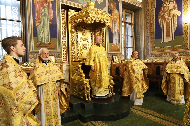 Metropolitan Vladimir of Chisinau and all Moldova officiated Priest ordination at the Divine Liturgy on the 21st Sunday after Pentecost
