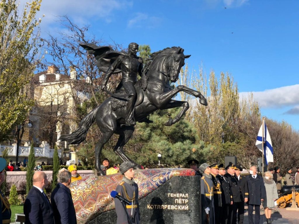 В Феодосии освятили памятник герою Русско-персидской войны П.С. Котляревскому