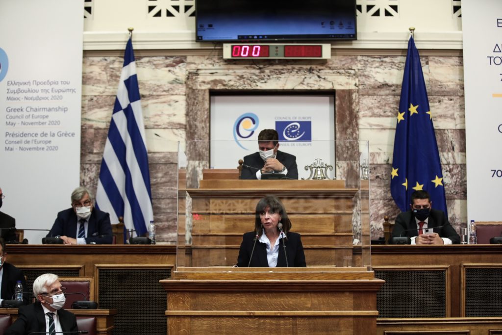 “Καμία ανοχή σε κάθε μορφή θρησκευτικού φανατισμού”