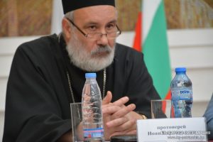 Столичен свещеник стана член на Съюза на българските писатели