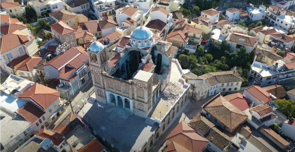 Σάμος: Βίντεο από drone με την μισογκρεμισμένη Κοίμηση της Θεοτόκου