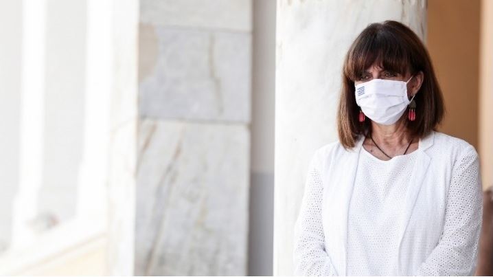 ΠτΔ: «Κοινωνία που δεν διαβάζει είναι καταδικασμένη στον πνευματικό εκβαρβαρισμό»