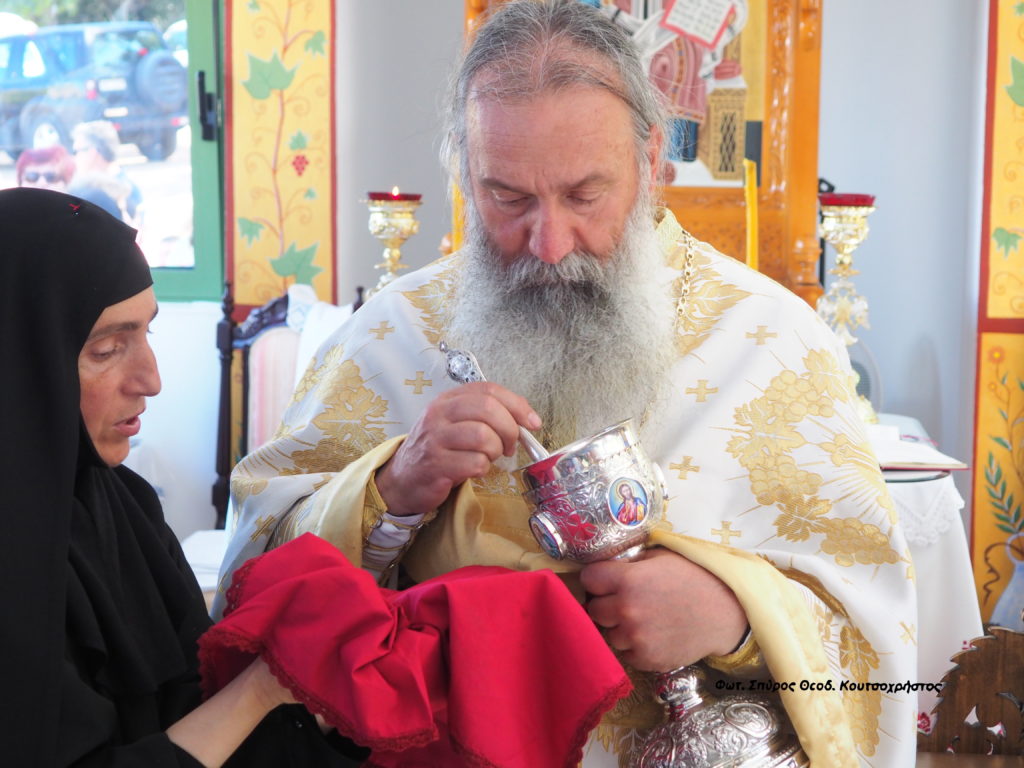 Oι Ορθόδοξοι κληρικοί κοινωνούσαν λεπρούς και φυματικούς
