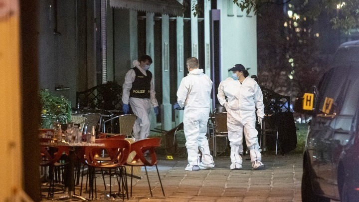 Ο δράστης της επίθεσης στη Βιέννη είχε διοργανώσει συνάντηση τζιχαντιστών το καλοκαίρι