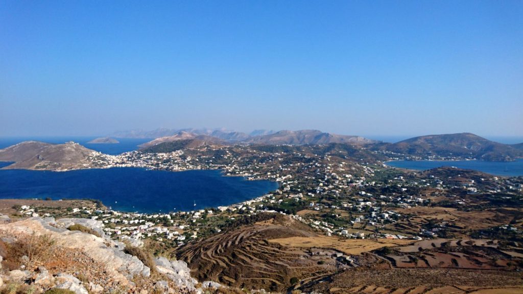 Προκήρυξη μιας θέσης κληρικού στη Λέρο