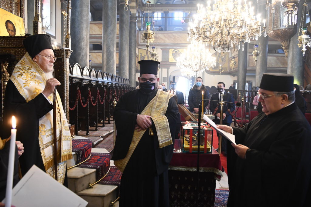 Απονομή οφφικίου από τον Οικουμενικό Πατριάρχη