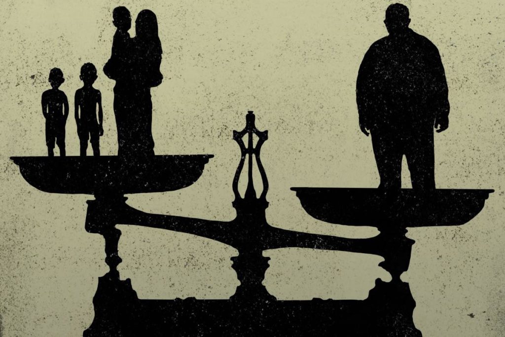 “Burri, balancuesi i jetës familjare”!