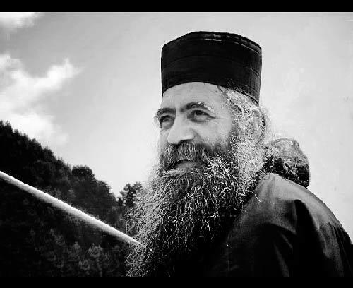 Εκοιμήθη ο π. Αυγουστίνος Μύρου