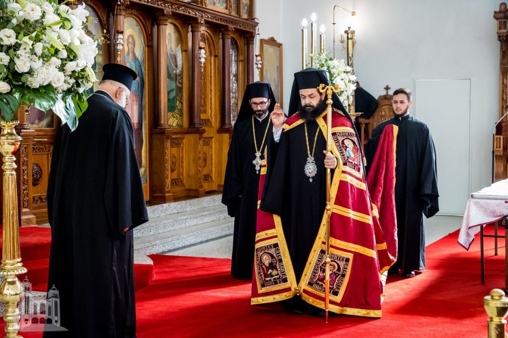 Στην αρετή της απλότητας αναφέρθηκε ο Επίσκοπος Μελόης