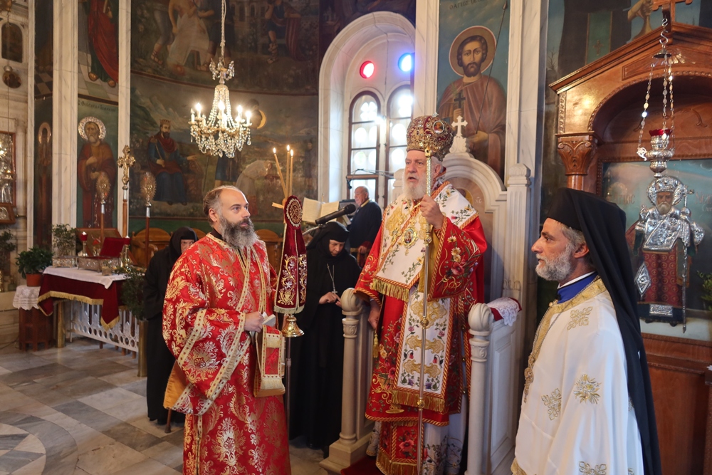 Πανηγύρισε η Ιερά Μονή Αγίας Βαρβάρας Σύρου