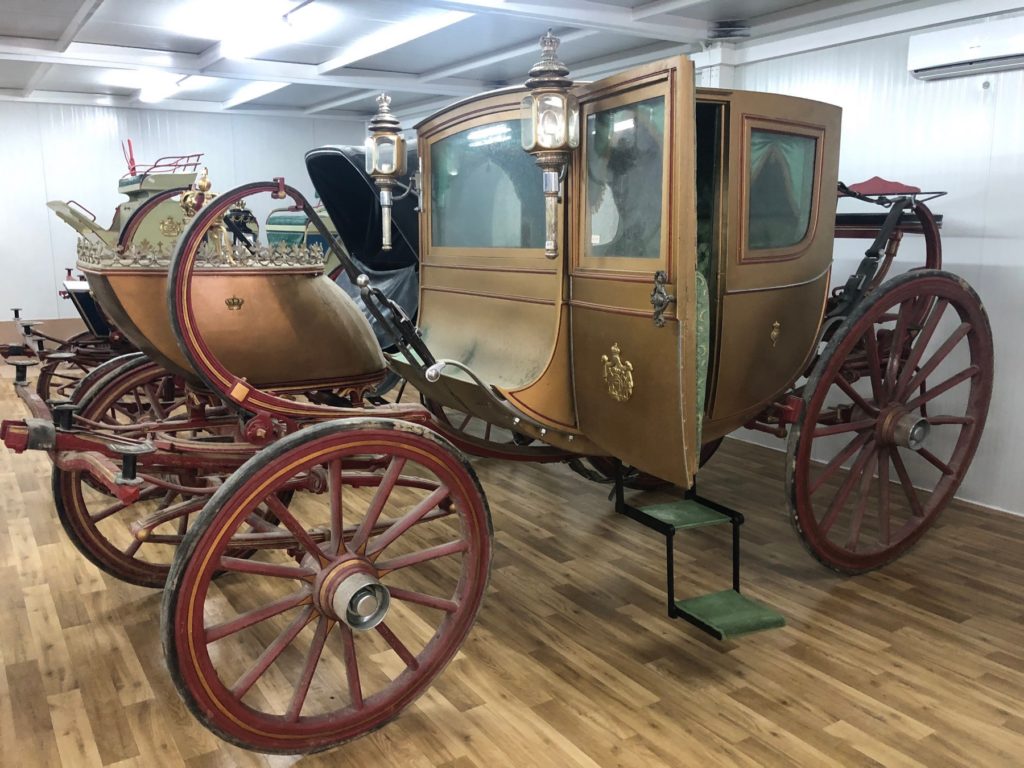 Αυτοψία της Λ. Μενδώνη στο βασιλικό κτήμα Τατοΐου