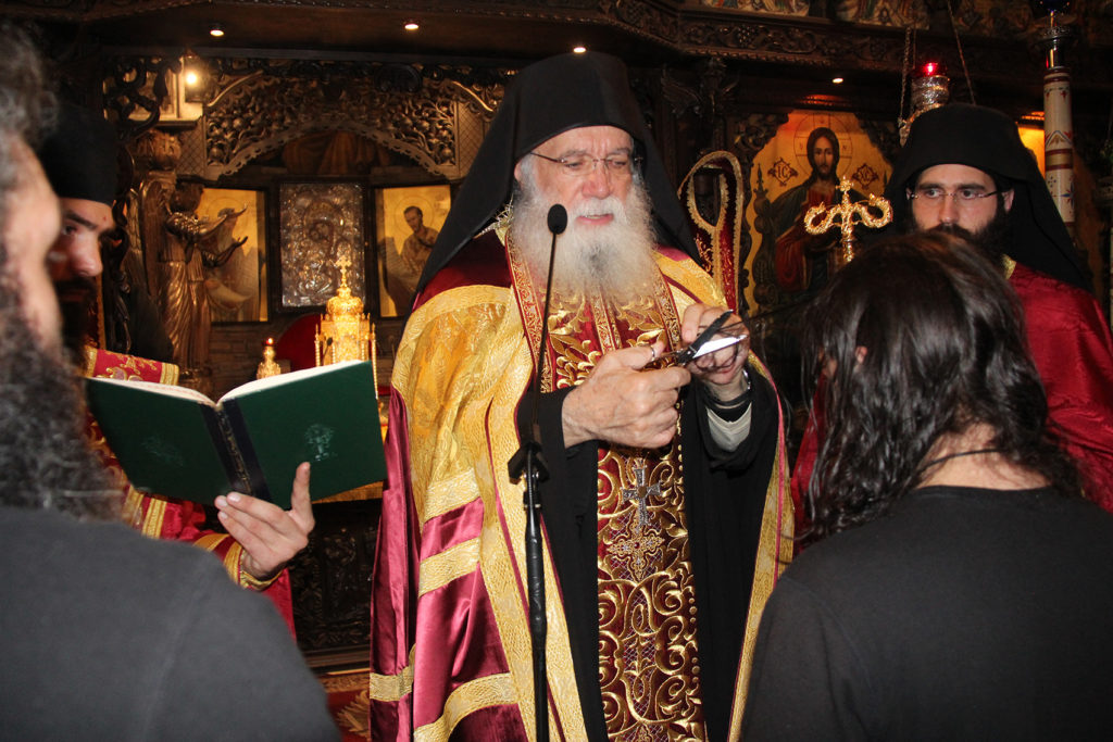 Δυο νέες μοναχικές κουρές στο Τρίκορφο Φωκίδος