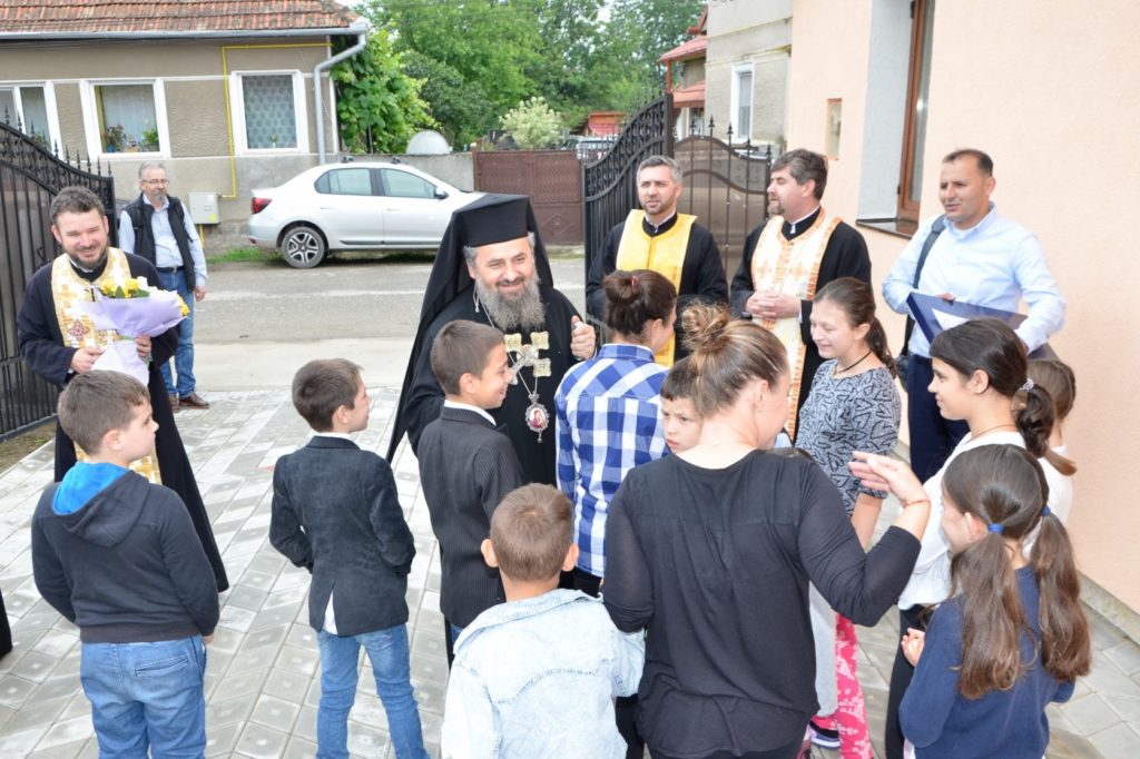 Pastorală Crăciun: PS Gurie spune că dragostea se învață. Tinerii sunt azi mult mai informați, dar și mult mai nesiguri