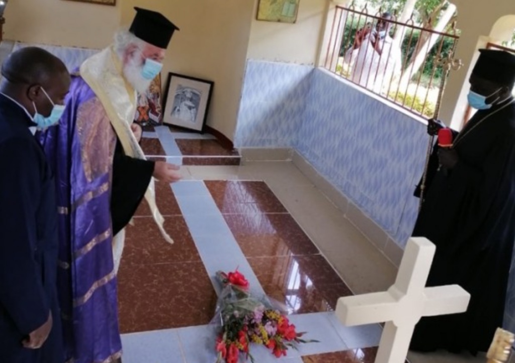 Патријарх александријски на гробу епископа Георгија Гадунаса
