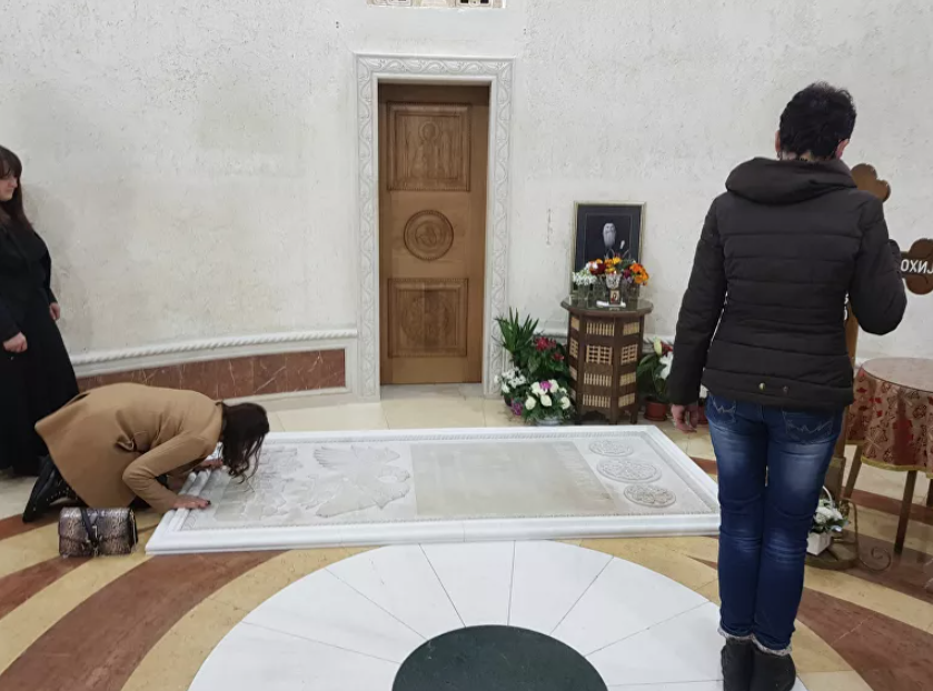 Помен митрополиту Амфилохију у храму Христовог васкрсења