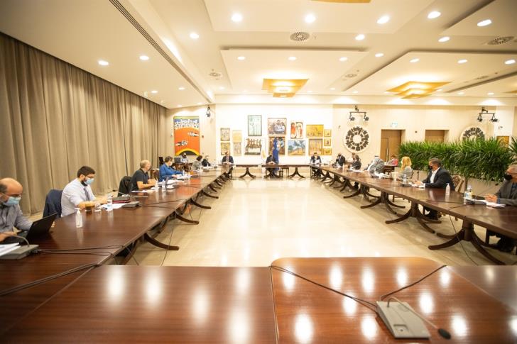 Κύπρος: Αύριο οι αποφάσεις για τις εκκλησίες