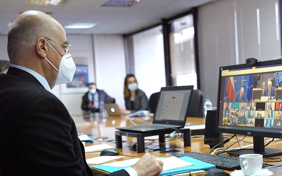 «Η στάση της Τουρκίας αποτελεί πρόκληση στο σύνολο της Ε.Ε.»