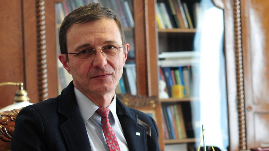 Ioan-Aurel Pop: La origine, numele de „Moș Crăciun” nu desemna un bătrân, ci un copil adus pe lume