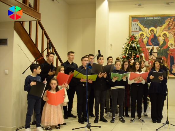 Παραδοσιακά Κάλαντα και Ύμνοι των Χριστουγέννων