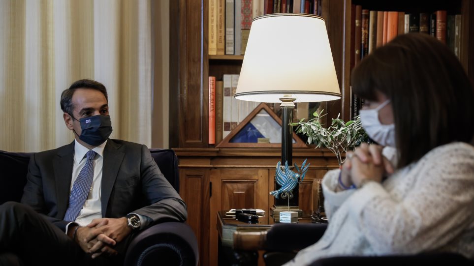 Συνάντηση ΠτΔ με τον Πρωθυπουργό