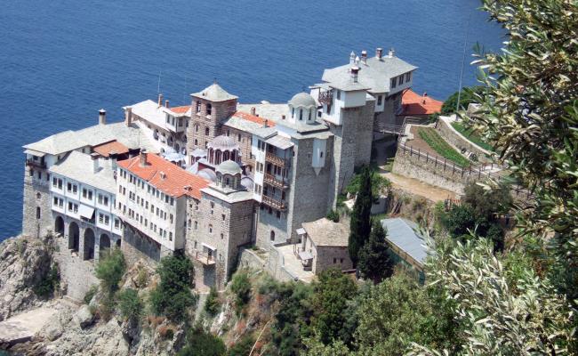 Παρατείνονται μέχρι 10 Ιανουαρίου τα μέτρα στο Άγιον Όρος