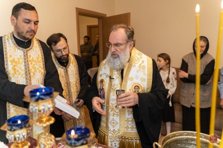 A fost sfinţită noua locuinţă a familiei Bărăscu
