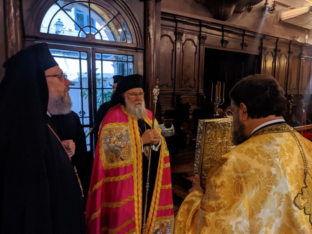 «Ο Άγιος Σπυρίδων μας διδάσκει να κοινωνούμε τον Χριστό»