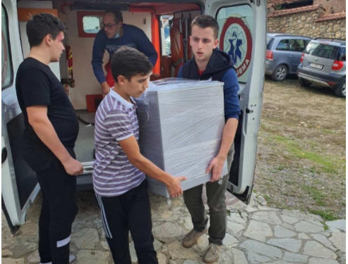 Епархија диселдорфска и немачка помогла опремање амбуланте при Богословији у Призрену