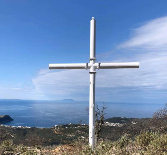 Συνεχίζονται οι διώξεις για τον σταυρό στη Χιμάρα