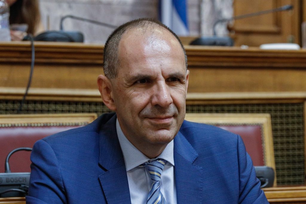 Γεραπετρίτης: «Η εκκλησία να προσαρμοστεί στις ανάγκες»