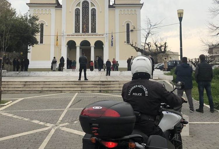 Σε επικοινωνία με Ιεράρχες η Αστυνομία για την Πρωτοχρονιά