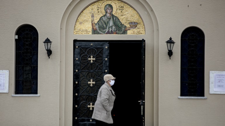 Οι ανακοινώσεις της Πολιτείας και η στάση της Εκκλησίας