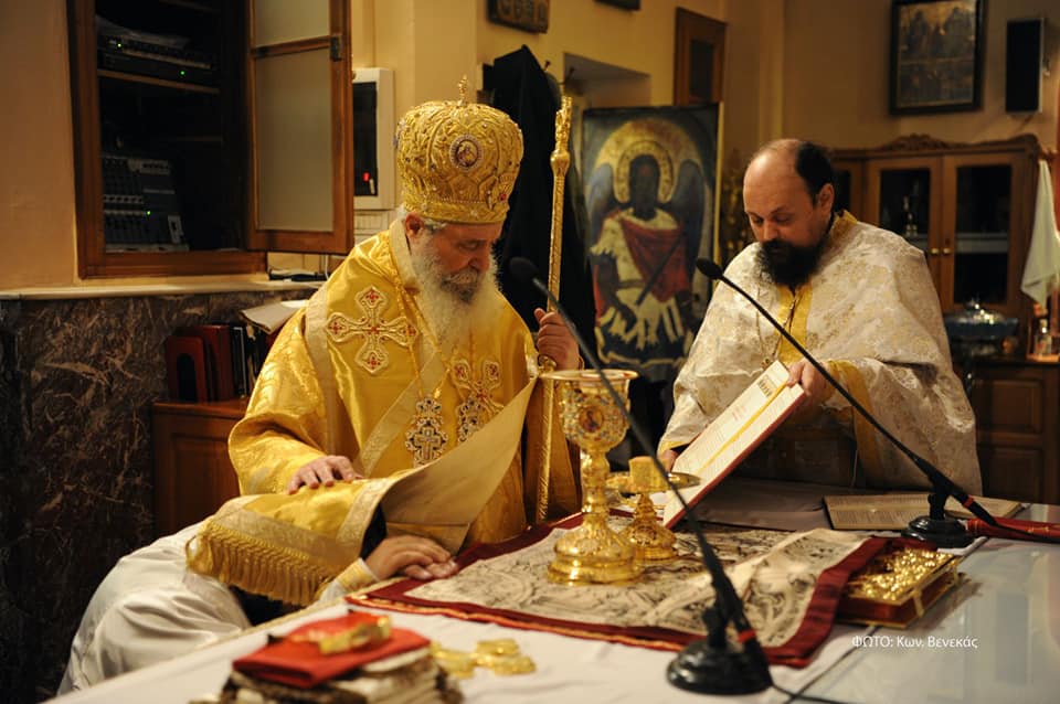 Χειροτονία διακόνου από τον Μητροπολίτη Ύδρας – «Όλα είναι Χριστός»