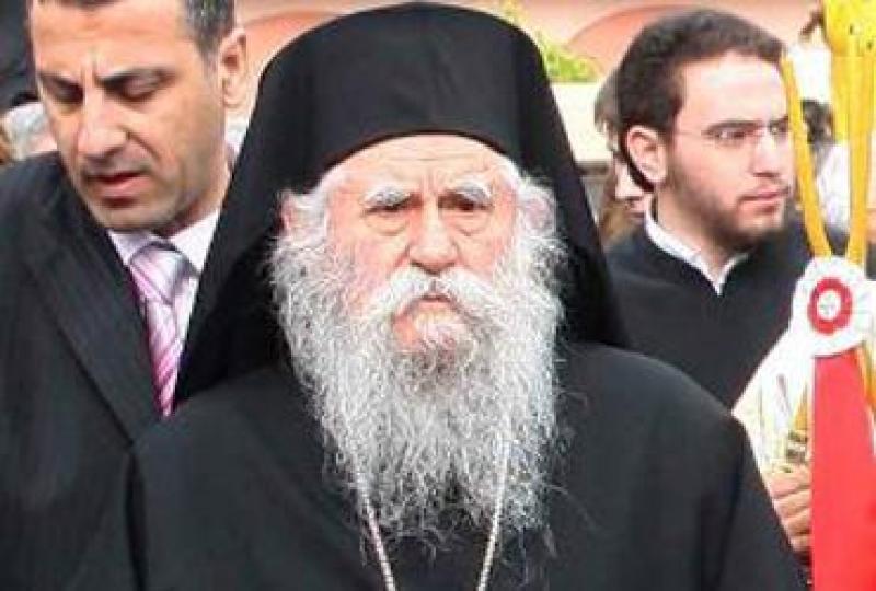 Να ανοίξουν οι ναοί για τους πιστούς ζητά ο Μητρ. Ηλείας