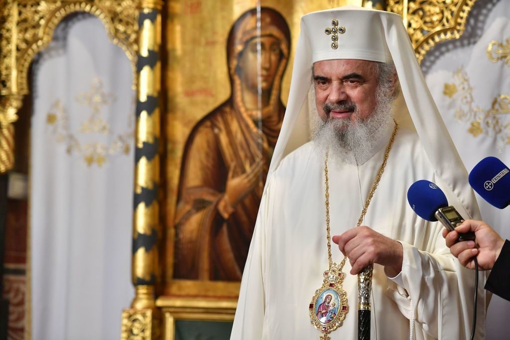 Πατρ. Ρουμανίας: “Ο Χριστός μετατρέπει την εξορία σε ευλογία”