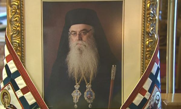 Η Καστοριά είπε το “ύστατο χαίρε” στον Ποιμενάρχη της – Στη γη της Μακεδονίας αναπαύεται ο μακαριστός Μητροπολίτης κυρός Σεραφείμ