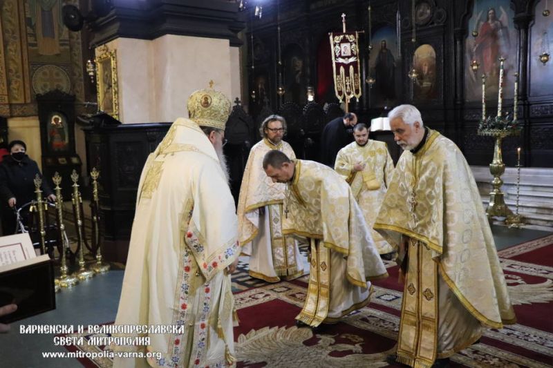 Празнично честване на Богоявление в град Варна