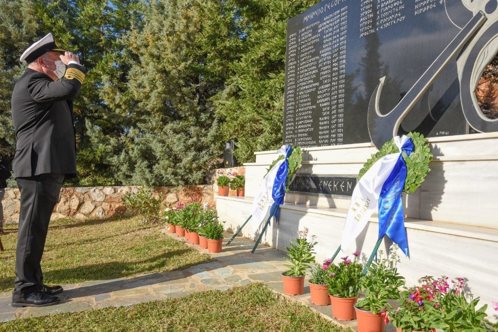 Το Μνημόσυνο των πεσόντων 25 χρόνια μετά τα Ίμια