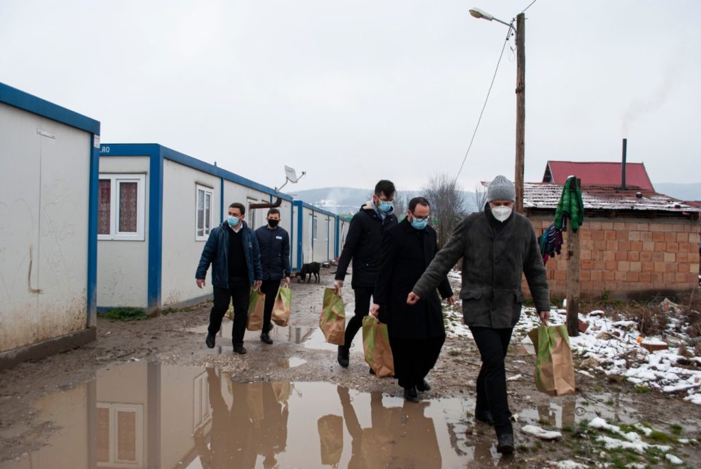 “Ο κορωνοϊός εμβαθύνει το χάσμα μεταξύ των ανθρώπων”