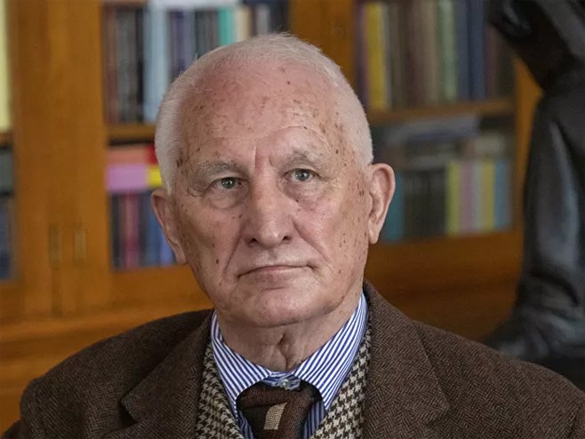 Матији Бећковићу Светосавска повеља СПКД “Просвјета”