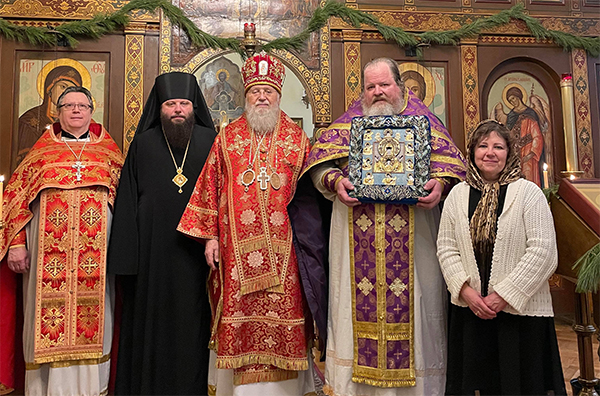 Holy Assumption Parish under Priest John Trepatschko returns to the Russian Church Abroad