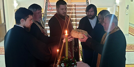 Света Литургија и помен владики Милутину