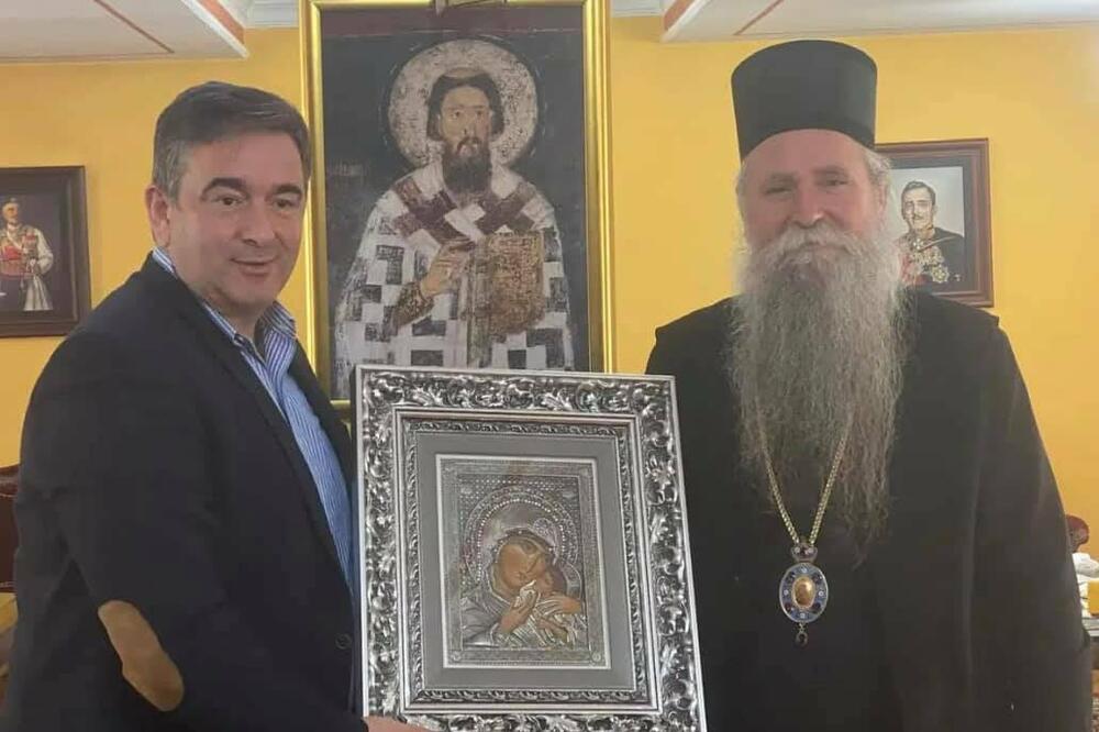 Medojević: Nikada nisam imao problem sa SPC i Joanikijem, kritikovao sam Vladu