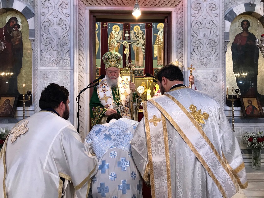 Πρωτοχρονιά με νέο διάκονο στην Ι. Μητρόπολη Κορίνθου