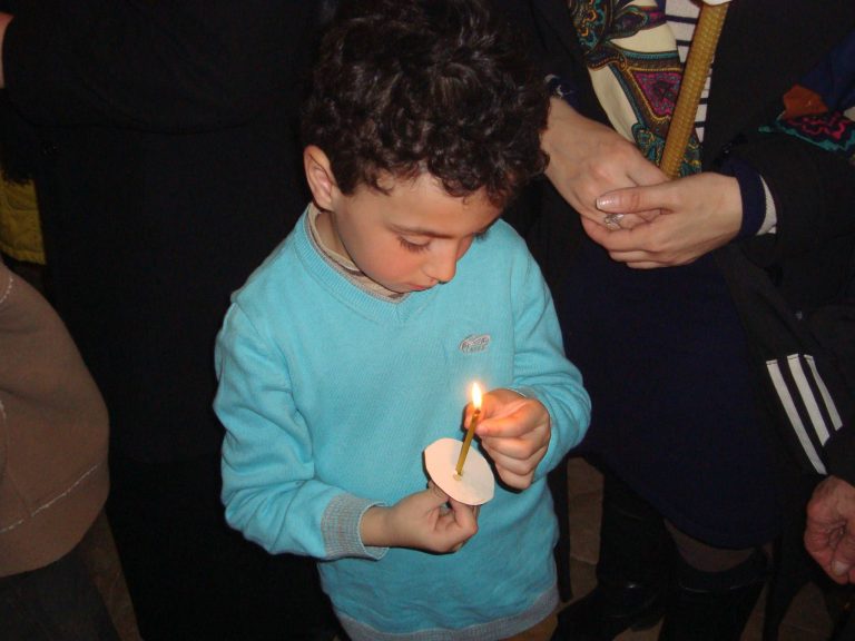 ბავშვებმა ზიარების წინ რამდენი ლოცვა წაიკითხონ?