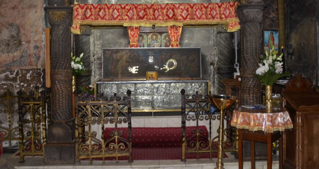 Arhiepiscopia Sucevei realizează o raclă nouă pentru moaştele Sf. Ioan