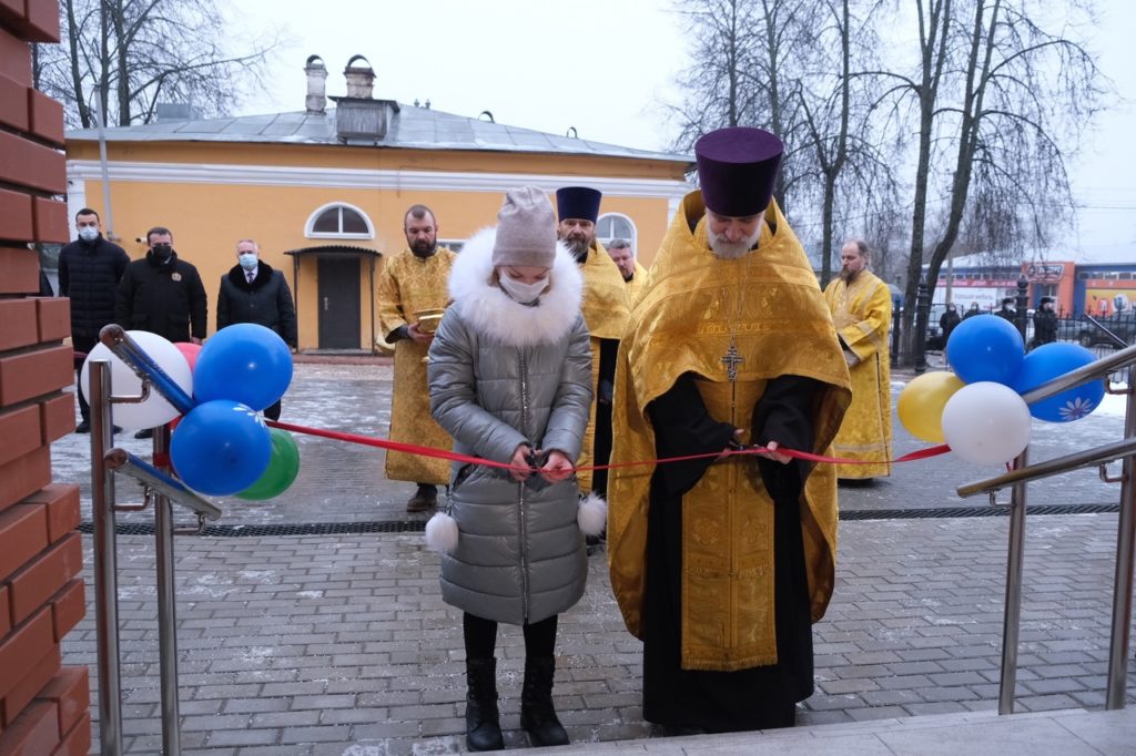 В Новгородской области открыли церковный центр поддержки семьи