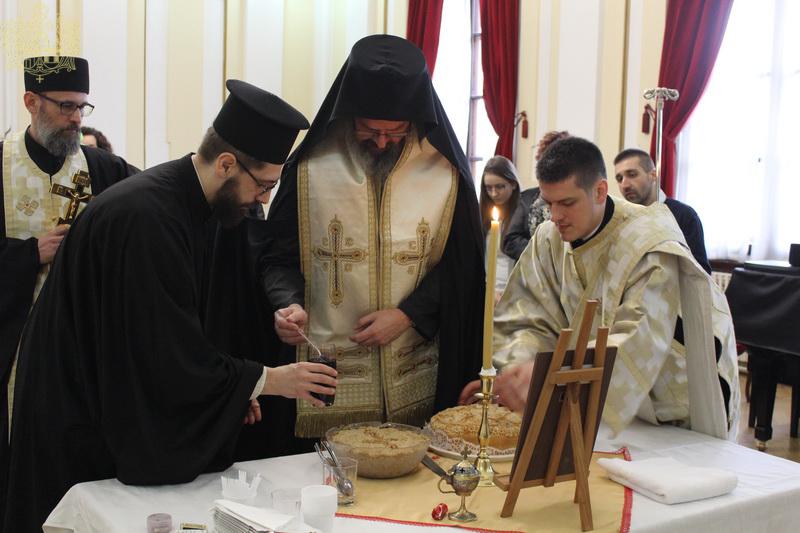 Нови Сад: Савиндана у Гимназији „Јован Јовановић Змај”
