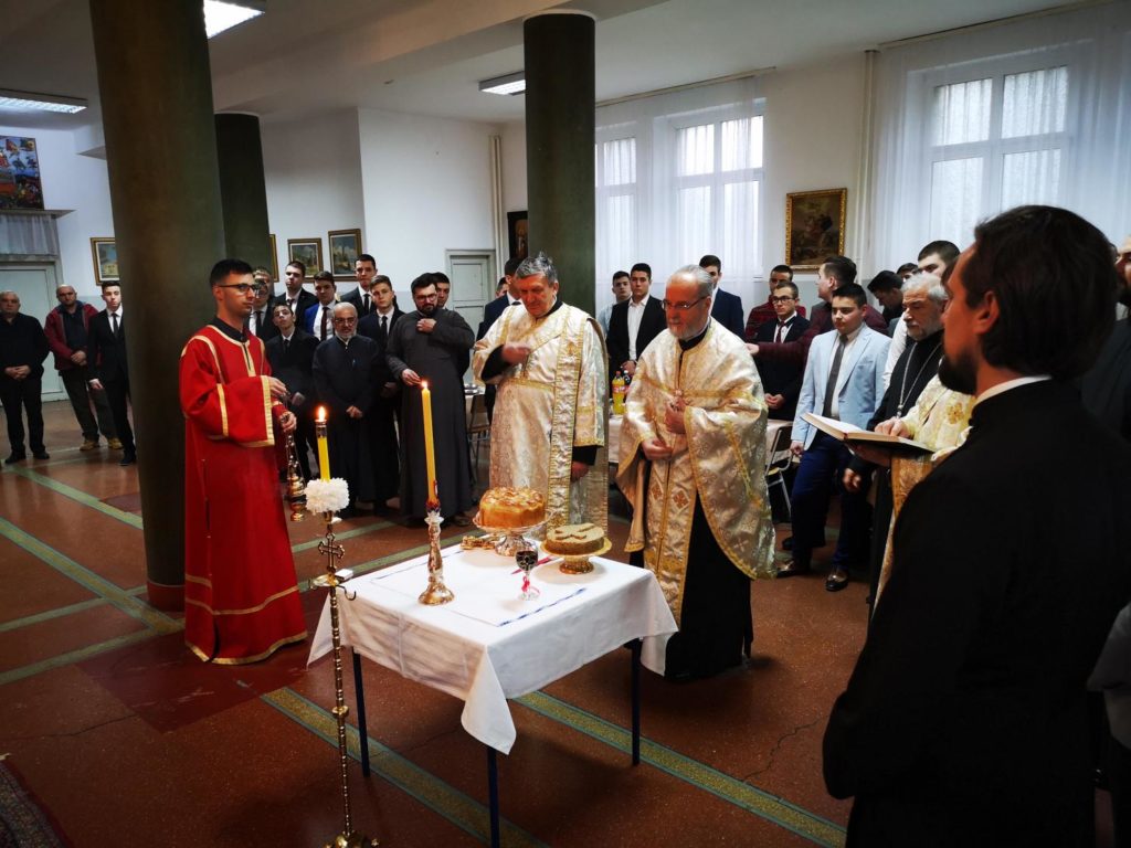 Слава Богословије Светог Саве у Београду